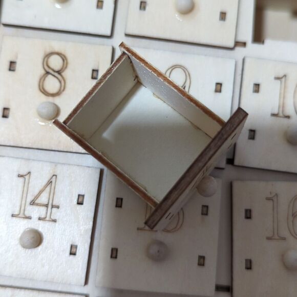 Wooden Nativity Advent Calendar Christmas Countdown - Picture 3 of 5